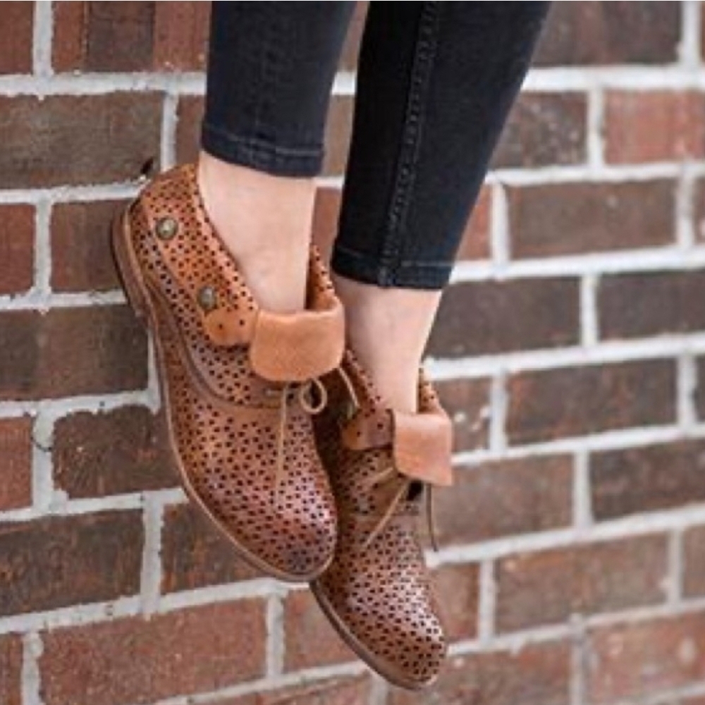 Patricia Nash Brown Italian Leather Bootie Size 7